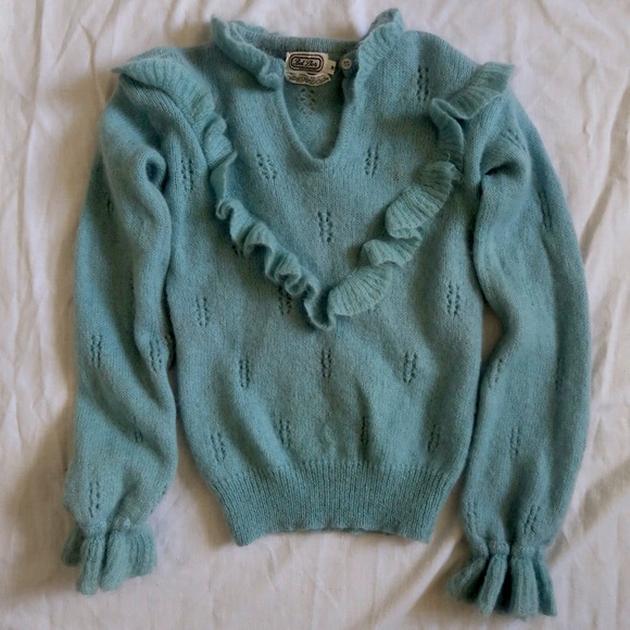 Gorgeous Vintage Wool/mohair Sweater - Picture 1 of 4
